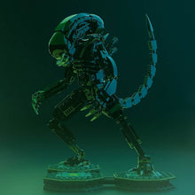 Load image into Gallery viewer, Aliens Xenomorph - Custom MOC made using LEGO parts