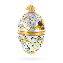 Load image into Gallery viewer, Bee On Flowers Glass Egg Ornament 4 Inches