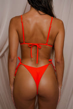 Load image into Gallery viewer, Coral Salina Bottom