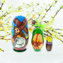 Load image into Gallery viewer, Set of 3 Jesus with Cross, Easter Eggs Wooden Nesting Dolls 4.25 Inches