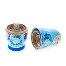 Load image into Gallery viewer, 5 Girls with Daisy Flowers &amp; Blue Skirt Wooden Nesting Dolls 6 Inches