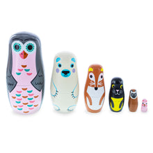 Load image into Gallery viewer, Set of 6 Animals Wooden Nesting Dolls
