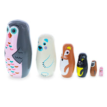 Load image into Gallery viewer, Set of 6 Animals Wooden Nesting Dolls