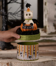 Load image into Gallery viewer, Treat Casper on Box | Halloween Decor | Bethany Lowe