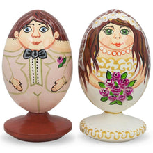 Load image into Gallery viewer, Set of 2 Bride and Groom Wedding Wooden Figurines