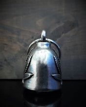 Load image into Gallery viewer, BB-113 Bud Leaf Bell