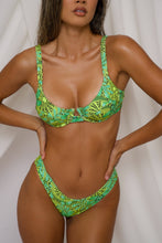 Load image into Gallery viewer, Kiwi Isla Top