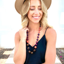 Load image into Gallery viewer, Scalloped Cream &amp; Rusts Lucite Beaded Carmen Necklace