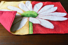 Load image into Gallery viewer, Tache Daisy Loves Me Not Floral Red &amp; Yellow Tapestry Placemat Set (9046)