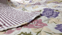 Load image into Gallery viewer, DaDa Bedding Wisteria Cottage Roses Floral Lightweight Quilted Bedspread Set (HS-1003)