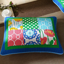 Load image into Gallery viewer, Tache Cotton Dreamy Meadow Patchwork Floral Quilt Set (JHW-568)
