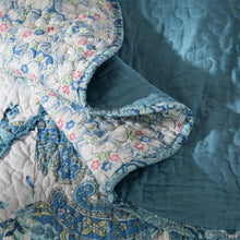 Load image into Gallery viewer, Tache Petal Dance White Blue Floral Paisley Vintage Garden Scalloped Cotton Patchwork Quilt Set (JHW-646)