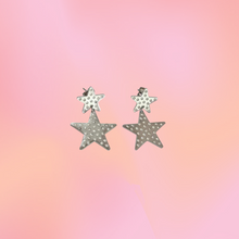 Load image into Gallery viewer, Bedazzling Titanium Star Earrings