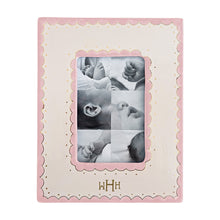 Load image into Gallery viewer, Scallop Monogrammed Photo Frame