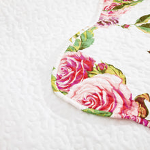 Load image into Gallery viewer, DaDa Bedding Romantic Roses Floral Throw Blanket - Lovely Spring Pink &amp; White Scalloped Colorful Lightweight Breathable - Bright Vibrant Quilted Throw Blanket - 50 x 60