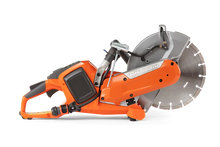 Load image into Gallery viewer, Husqvarna 970664002 10" K540i Battery Powered Power Cutter